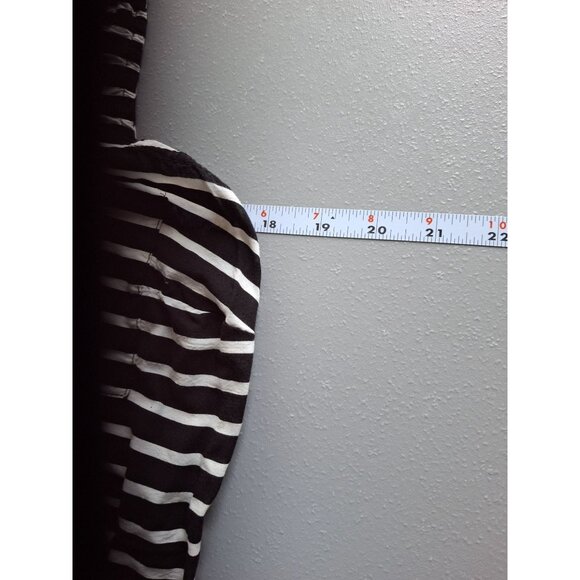 Old Navy Black White Striped Tank L Soft Rayon Breezy Summer Beach - Picture 7 of 8
